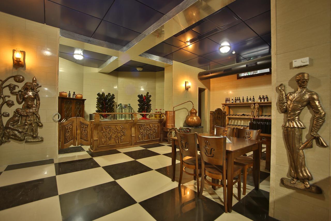 Hotel Wine Palace Tiflis Exterior foto