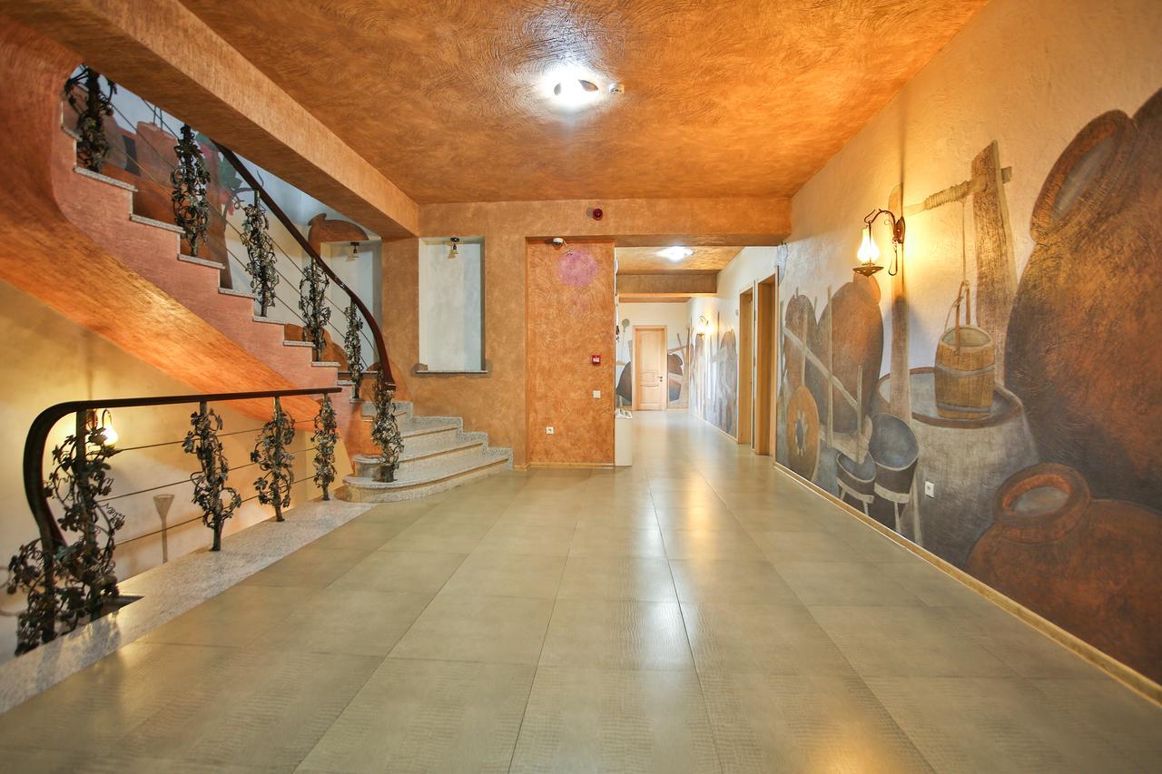 Hotel Wine Palace Tiflis Exterior foto