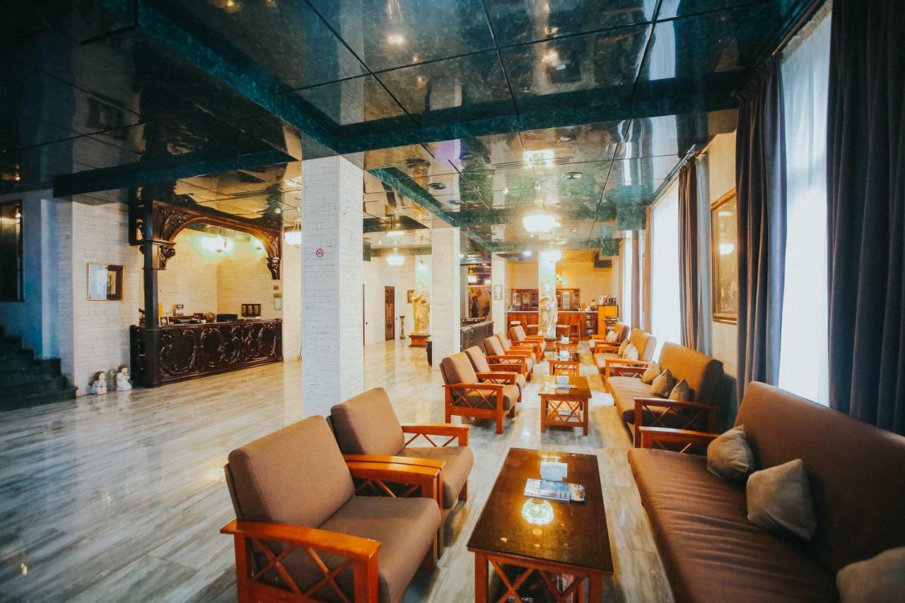 Hotel Wine Palace Tiflis Exterior foto
